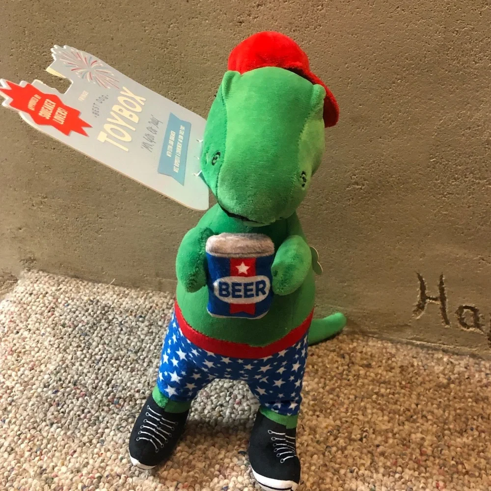 🆕 Fringe Studio Mr. 4th of July T Rex Dog Toy
